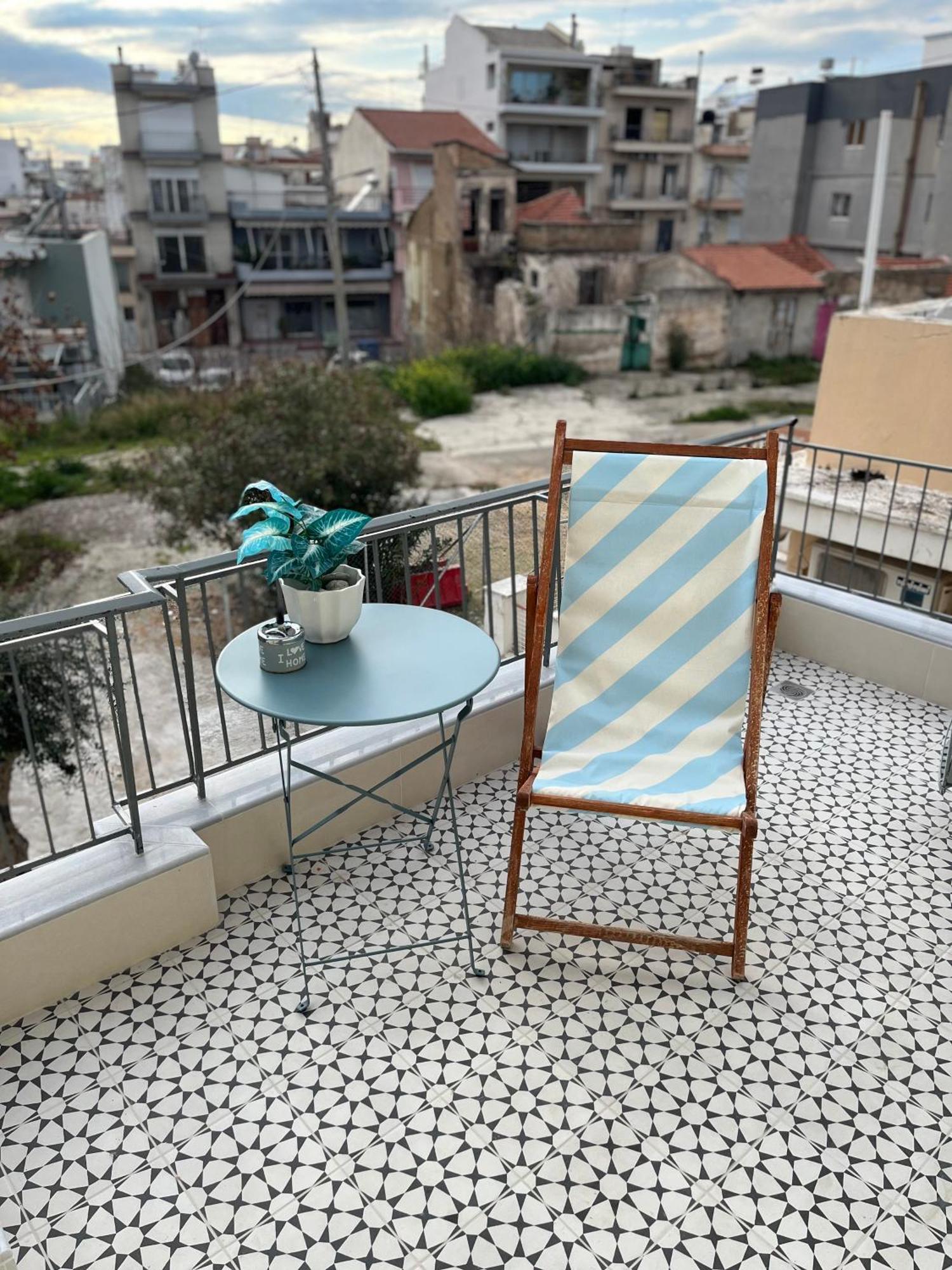 Retro Apartment Patras Exteriér fotografie